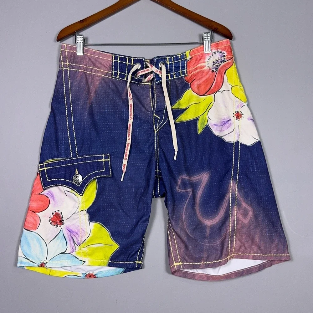 True Religion Surd AOP Floral Board Shorts Mens Size 33 Y2K Summer Resort